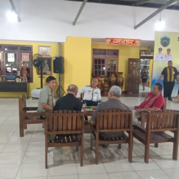 filter: 0; jpegRotation: 0; fileterIntensity: 0.000000; filterMask: 0;