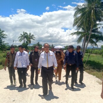 filter: 0; jpegRotation: 90; fileterIntensity: 0.000000; filterMask: 0;