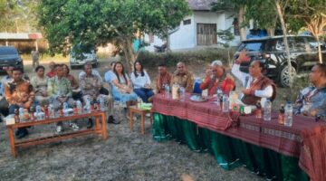 Bupati SBS Kawal Pembangunan hingga Desa, Tata Kelola, Kebersihan, dan Pertanian Jadi Fokus di Laenmanen